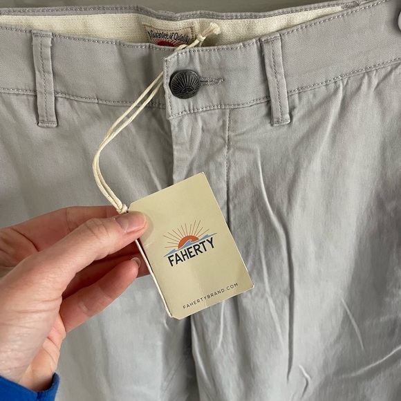 Faherty Island Life Men’s Chino Pants - Light Grey - Size 28 - Picture 4 of 12